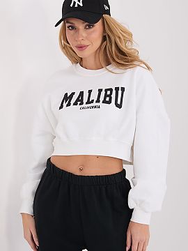 sweatshirt Factory Price  Women\'s casual style sweatshirt is a perfect choice for everyday wear for women who value comfort and a trendy look. The shorter cut gives 