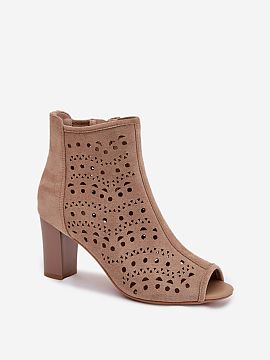 Heeled boots Step in style