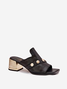 Slippers Step in style