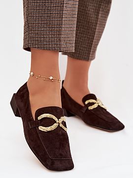 Moccasins Step in style  Women\'s moccasins made of natural suede are a stylish proposition for women who appreciate classic style in a modern edition. The soft uppe