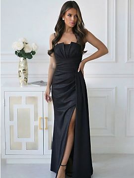 Long gown Bicotone  Stunning mint evening dress, made of subtly shimmering fabric, fastened with a hidden zipper. The modern corset with eye-catching pleats at 