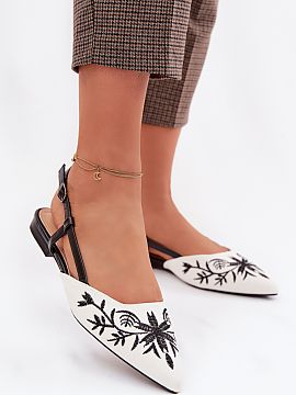 Sandals Step in style  Women\'s sandals with an elegant character are an ideal proposition for various special occasions. Covered, pointed toes emphasize the slend
