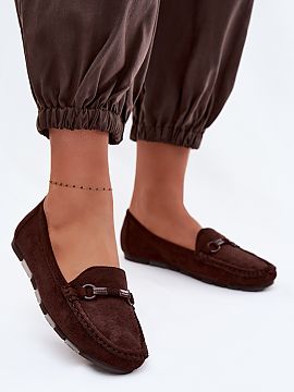 Moccasins Step in style  Women\'s loafers made of eco suede are a stylish and comfortable option for everyday wear. The flat cut ensures wearing comfort, making the 