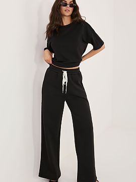 Tracksuit trousers Factory Price  Sweatpants of the wide-leg type are a perfect combination of comfort and modern style. Designed with everyday use in mind, they will work gr