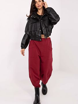 Sweatpants Rue Paris  Aladdin-style sweatpants are a comfortable and stylish option for everyday wear. Made of a pleasant to the touch blend of cotton with elasta