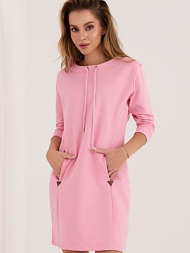 Daydress Rue Paris  Stylish and comfortable sweatshirt dress with a simple cut, perfect for everyday wear. Its minimalist, smooth design fits perfectly into cas