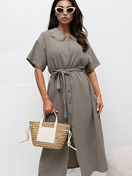 Daydress Italy Moda  Light and comfortable summer shirt dress that will work perfectly in everyday styling. The flared cut beautifully sets on the silhouette, em