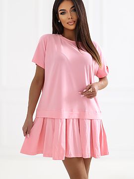 Daydress Rue Paris  Light and comfortable summer dress with a flared cut is the perfect choice for everyday wear. The feminine cut beautifully shapes the silhou