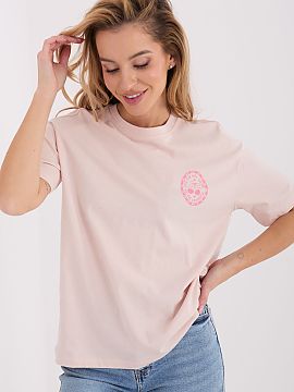 T-shirt Factory Price  Women\'s casual T-shirt made of high-quality cotton, which ensures comfort and proper breathability throughout the day. The model with a sta