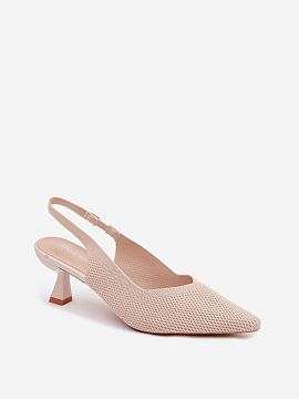 Heel sandals Step in style