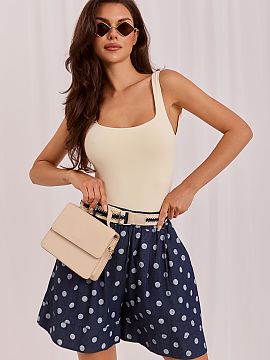 Shorts Factory Price  Stylish women\'s fabric shorts are a perfect choice for everyday wear. Made of high-quality cotton with a touch of elastane, they provide co