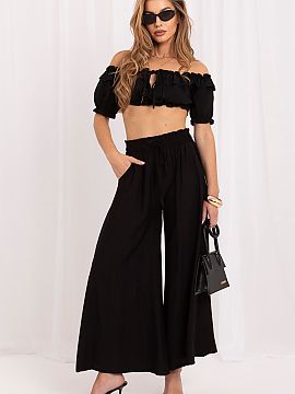 Women trousers Factory Price  Stylish women\'s palazzo pants are the perfect choice for women who value comfort and a fashionable, timeless look. Thanks to the wide, long