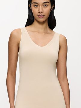 T-shirt Triumph  Triumph tank top Sense of Modal 10224796-6720 made of silky modal fabric from Lenzing. The fitted cut and comfortable wide straps guarantee 