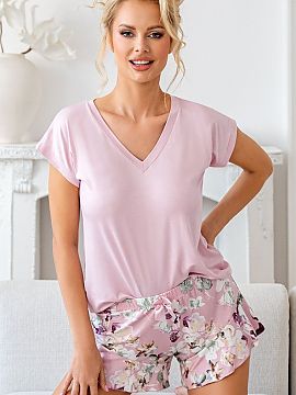 Pyjama Donna
