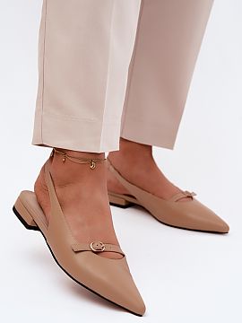 Sandals Step in style  Women\'s sandals from the Maciejka brand are an elegant proposal created with special occasions in mind. Made of natural leather, they look 