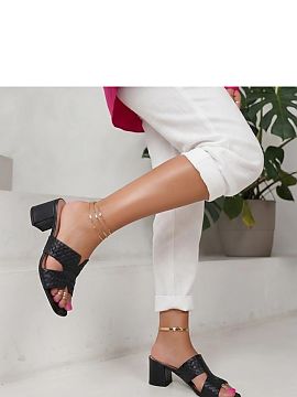 Heeled sandals Solea