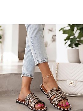 Flip-flops Solea  Sandals with a patterned upper are a stylish proposal for summer days that combine comfort with a fashionable, eye-catching design. The clas