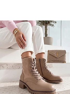 Bootie Solea  Women\'s work boots made of combined materials are a stylish model that fits perfectly into urban, casual character. The combination of diff