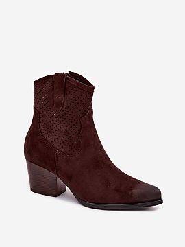 Heel boots Step in style