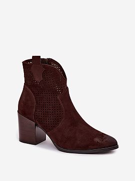 Heel boots Step in style