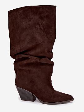 Heel boots Step in style  Boots with wrinkled, loose shaft are a fashionable proposition for women who like stylish footwear with a distinctive character. The freely 