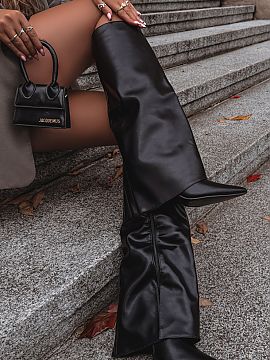 Heel boots Step in style