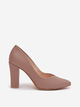 Block heel pumps Step in style