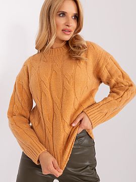 Jumper Factory Price  Knitted women\'s sweater with an elegant braid pattern is a stylish proposal for cooler days. The varied texture of the material gives it a 
