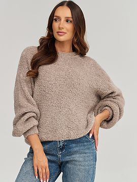 Jumper Makadamia  Soft women\'s sweater with a looser cut is the perfect choice for cooler days. The loose fit provides comfort and does not restrict movement