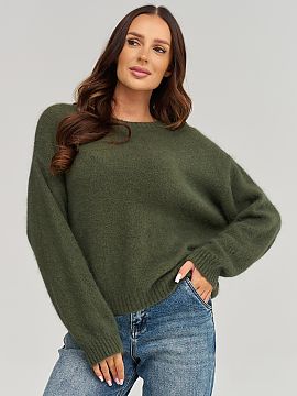 Jumper Makadamia  Smooth women\'s sweater is a universal proposition that will work perfectly in everyday stylizations. The classic cut with long sleeves prov