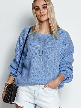 Jumper Makadamia  Classic women\'s sweater put on over the head, has a round, quite deep boat-shaped neckline, long sleeves and a ribbed bottom. It is a speci