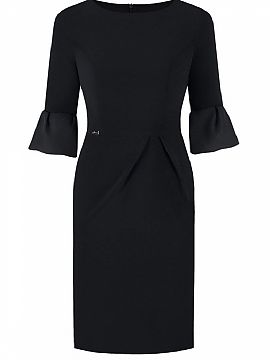 Plus size dress Jersa  Simple dress with 3/4 sleeves finished with a frill. Dress has a zip fastening.