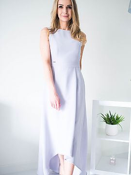 Cocktail dress Jersa  Simple yet elegant dress with zipper at back. Dress is lined, with a fitted top cut off at the waist. Dress in maxi length, longer back, sho