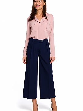 Women trousers Stylove  Loose one-coloured cullottes will highlight any styling, both the less and more elegant one. They will successfully replace an elegant skirt