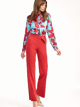 Women trousers Nife  Trousers with slightly elevated waist and flared leg is a model that will never go out of fashion, always reigning in trends, only in differ