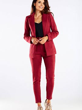 Women trousers awama  Straight-cut women\'s cigarette pants. Tapered towards the bottom, tailored. High cut of pants emphasizes the waist. Together with a jacket 