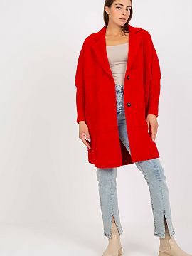 Coat MBM  Women\'s coat with long sleeves, fastened with press studs. The coat has slip pockets. The coat does not have a lining.