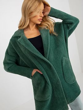 Coat MBM  Women\'s coat fastened with press studs, with slip pockets. Perfect for autumn and beyond.