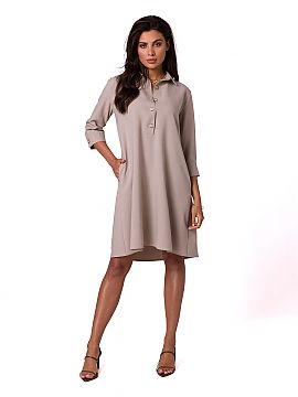 Daydress BeWear  Shirt dress with a flared neckline and a flared bottom, ideal for work and vacations.
