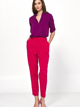Women trousers Nife  High-waisted balloon pants are a versatile choice that make the perfect base for an office outfit. They look great with a white shirt and a 