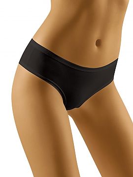 Panties Wolbar  Smooth cotton panties with a red brand logo patch on the back. Cut midi, will be perfect for everyday underwear. Soft finishing, high qualit