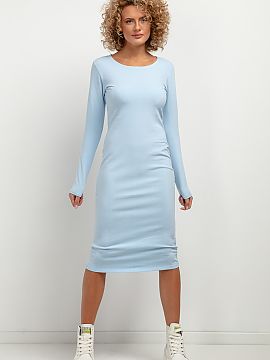 Daydress Tessita  A simple, fitted midi dress with a boat neckline will look beautiful on any figure. With its simple yet elegant look, this dress becomes an 