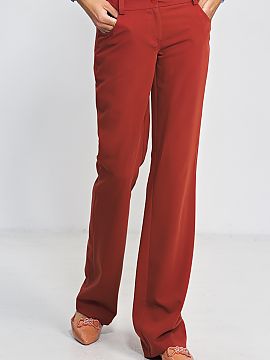 Trousers Nife  Bootcut pants are a model that has been in collections for several years. It will reign in trends for a long time to come, only in different