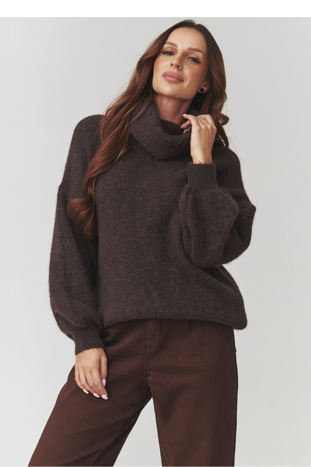 Adult Product 18+ - Turtleneck model 220794 Makadamia - Makadamia - Sweaters, Pullovers, Jumpers, Turtlenecks, Boleros, Shrugs - KS Store