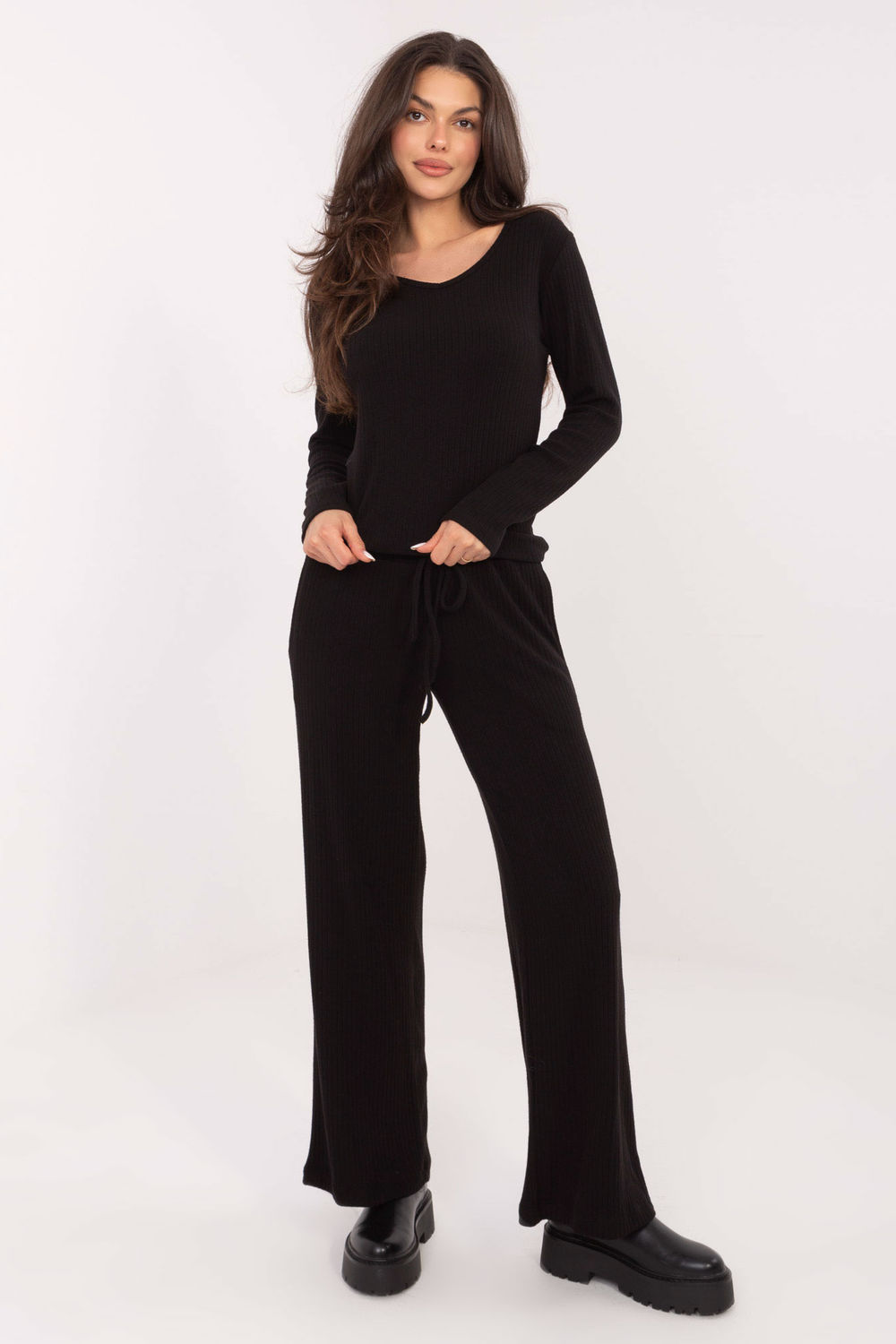 Adult Product 18+ - Women trousers model 221381 Factory Price - Factory Price - Pants, Trousers, Shorts - KS Store