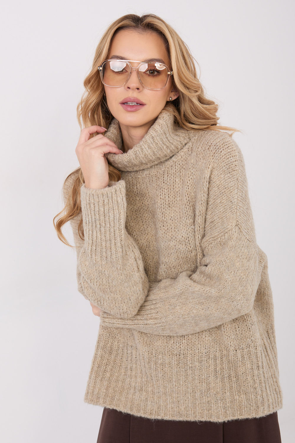 Adult Product 18+ - Turtleneck model 223093 Factory Price - Factory Price - Sweaters, Pullovers, Jumpers, Turtlenecks, Boleros, Shrugs - KS Store