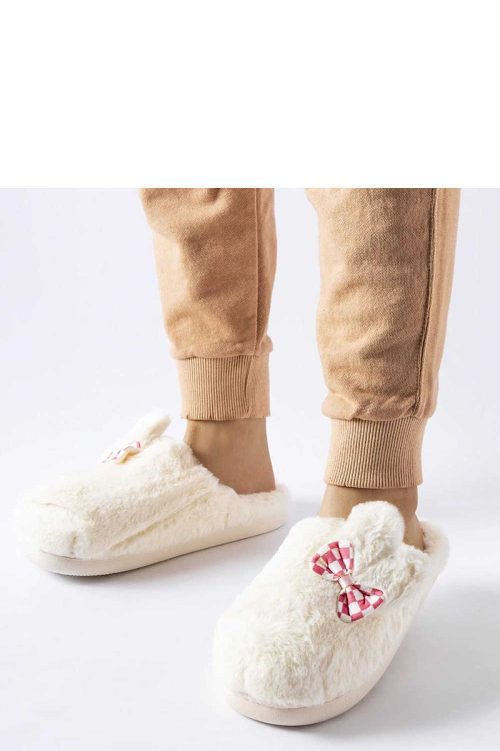 Slippers model 223132 Solea