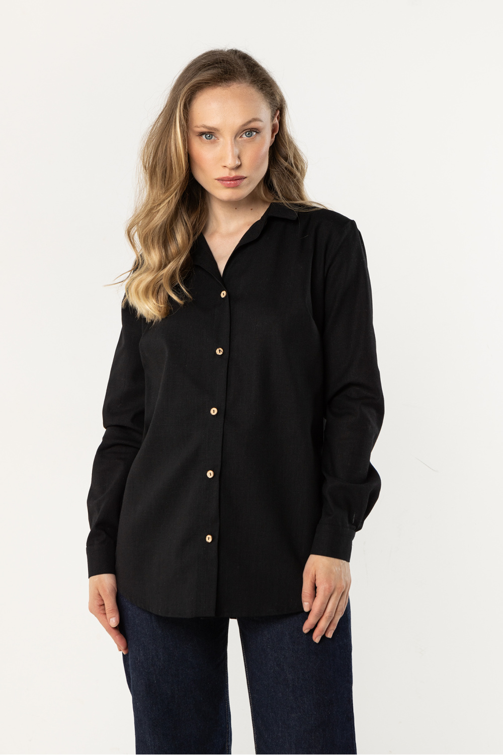 Long sleeve shirt model 225316 awama