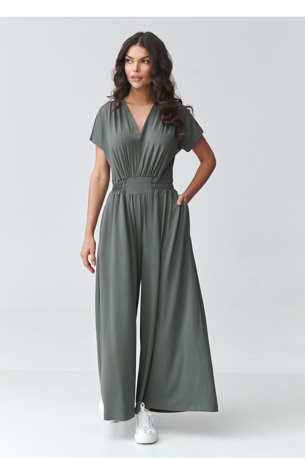Suit model 225680 Makadamia
