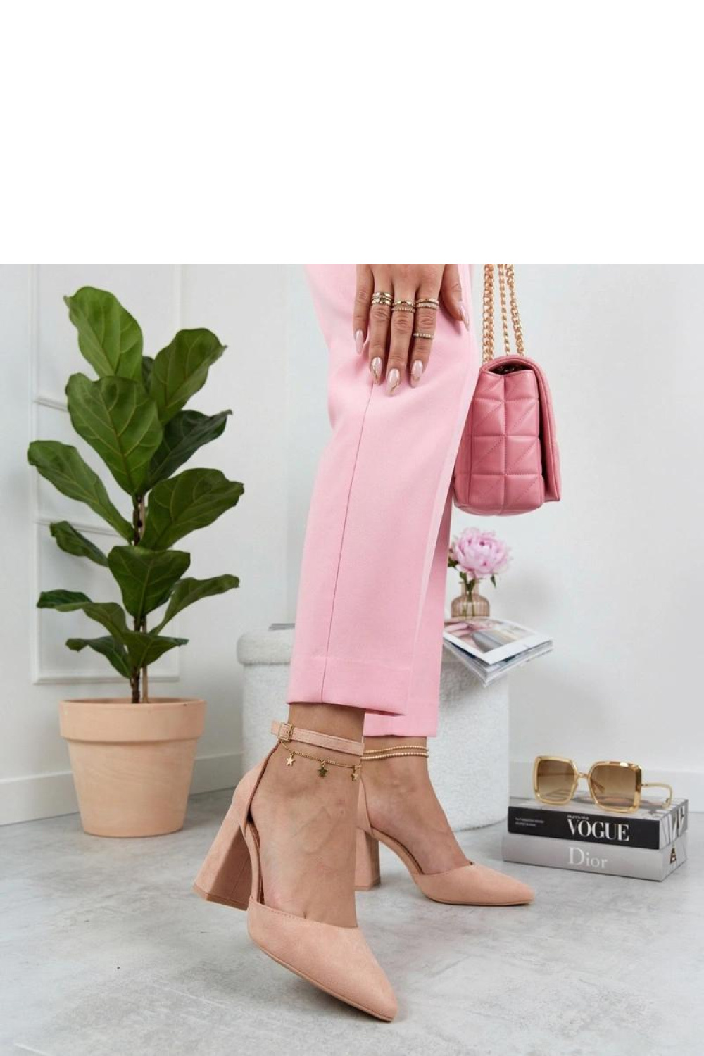 Block heel pumps model 226564 Solea